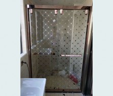 夾絲玻璃