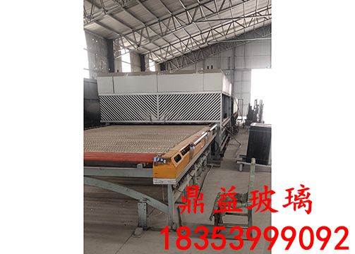 鋼化玻璃